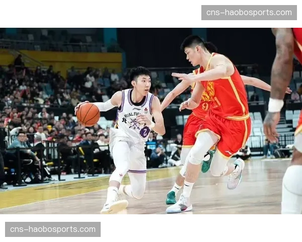 广厦残阵韧性十足 胡金秋塔克双核驱动加时险胜江苏